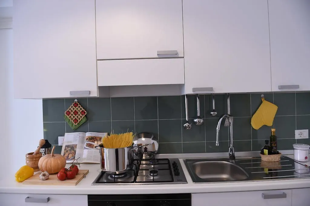 別荘 Chic Apartment Le Monde カステッランマーレ・デル・ゴルフォ イタリア